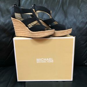 Michael’s Kors Damita Black Canvas Wedges Size 7